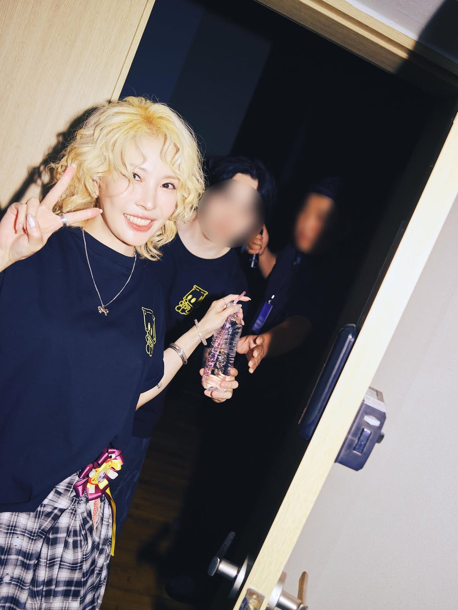 genzikunn's tweet photo. 보아님......... (지난주에 봤는데도 보고 싶어요)
https://t.co/JYeZCU1ejV https://t.co/AZQGnan9qb