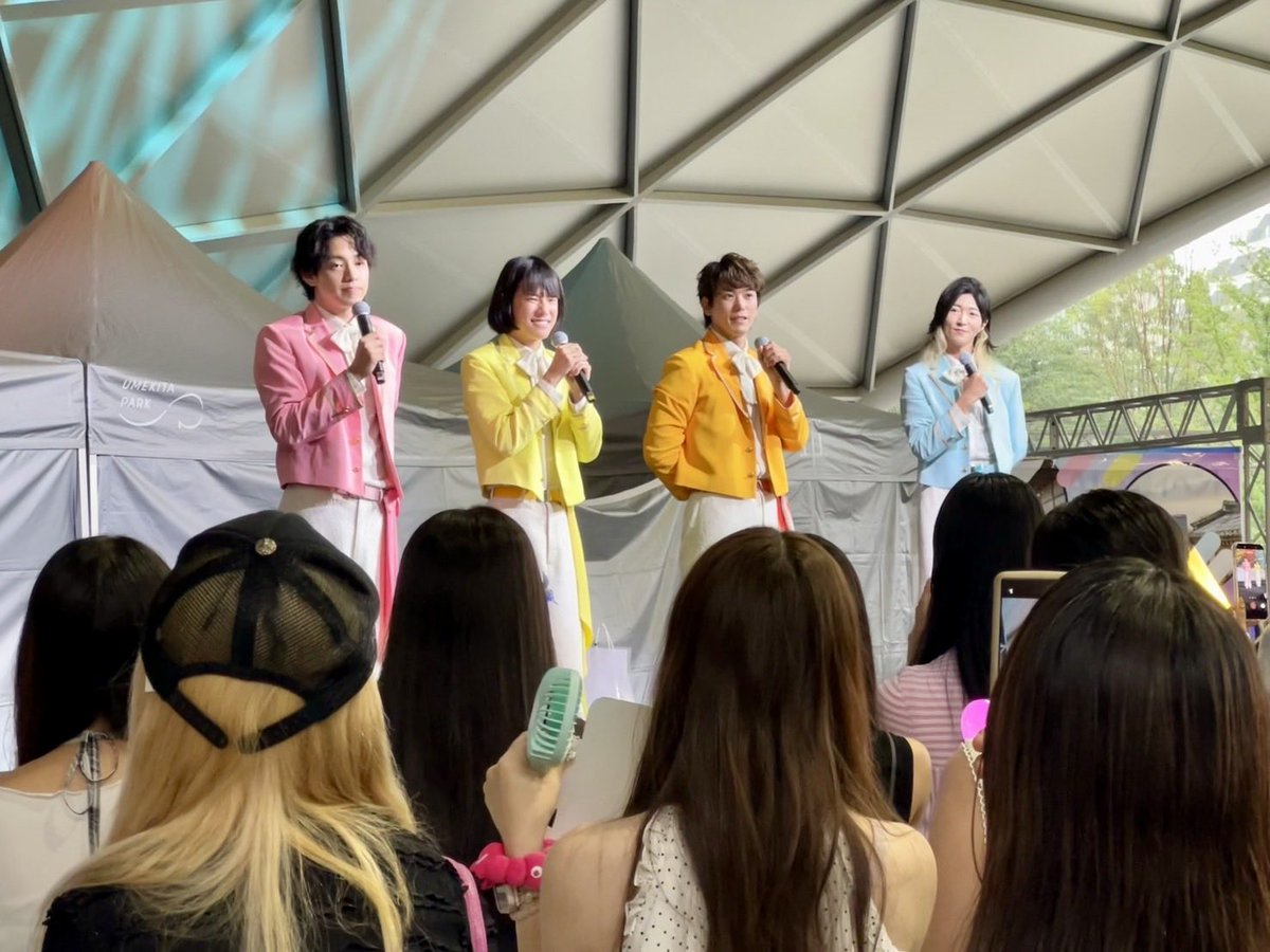 monaki_official's tweet photo. じんです🍊
今日は「週末KOREAハップルフェス」にお邪魔させて頂きました。
お足元の悪い中、足を運んでくださりありがとうございました！！
久々のLIVEは何だか懐かしい感じがして、いい意味で肩の力を抜いてやれた気がしました。
そして、こうした文化的なイベントに参加できることにとても大きな意義を感じます。
韓国の最新トレンドが集うイベントにモナキが呼ばれたということで、モナキも韓国最新トレンドと前向きに勘違いさせて頂きます🙏笑
HOTなPLACEに感謝🧡らぶ