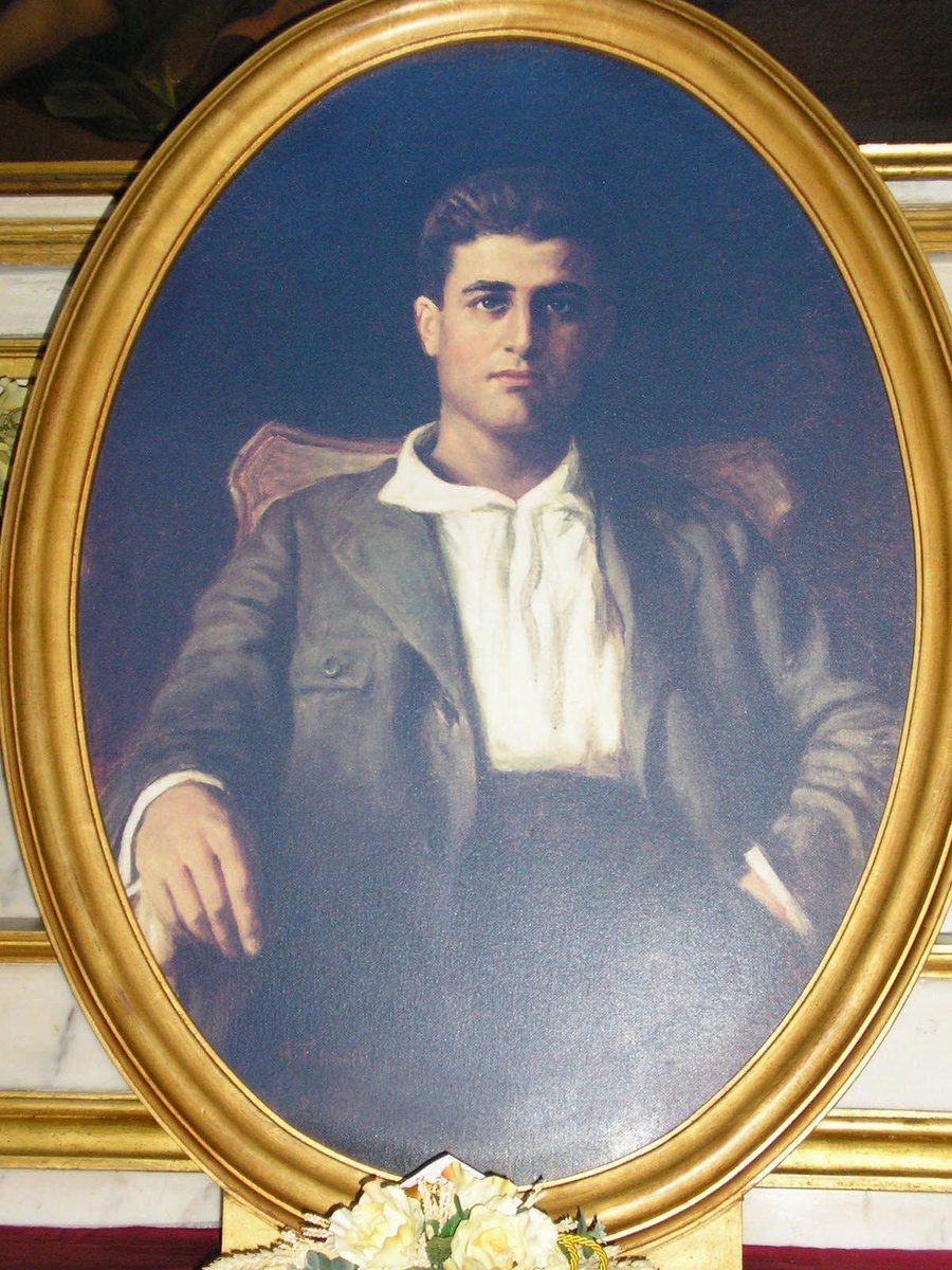 manuelmoracm's tweet photo. “Cuanto más alto vayamos, mejor oiremos la voz de Cristo” decía san Pier Giorgio Frassati cuya fiesta celebramos hoy. Para el vicenciano, subir significa abajarse; e inclinarse hasta el suelo para cuidar de los pobres, asumir la postura más elevada (DT 79). https://t.co/gzT7GmRVQd