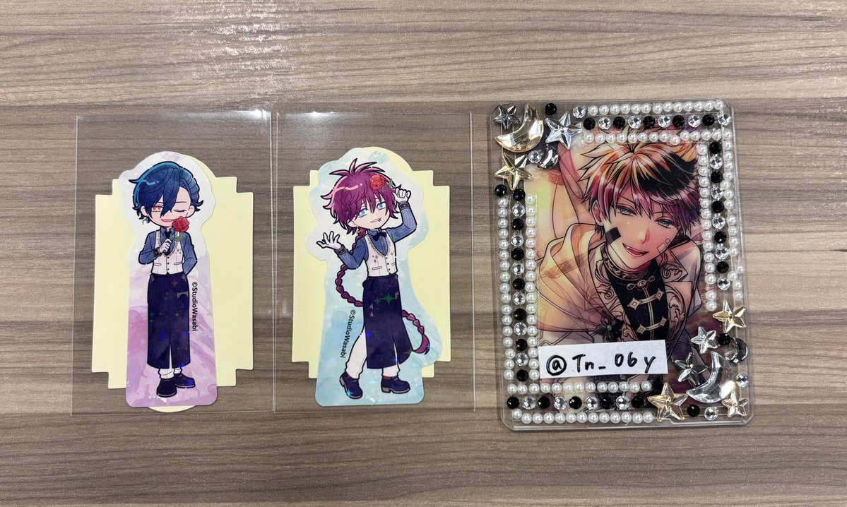 Tn_06y's tweet photo. 【交換】
悪魔執事と黒い猫　あくねこ　アニカフェ　アニメイトフェア　セリフホログラムステッカー

譲｜ハウレス、ラト

求｜アモン（決まり次第ラムリ）

纏めての方優先。
4日、11日池袋にてお手渡し。

検索からでもお気軽にお声掛けください。 https://t.co/PkitIJsR2A