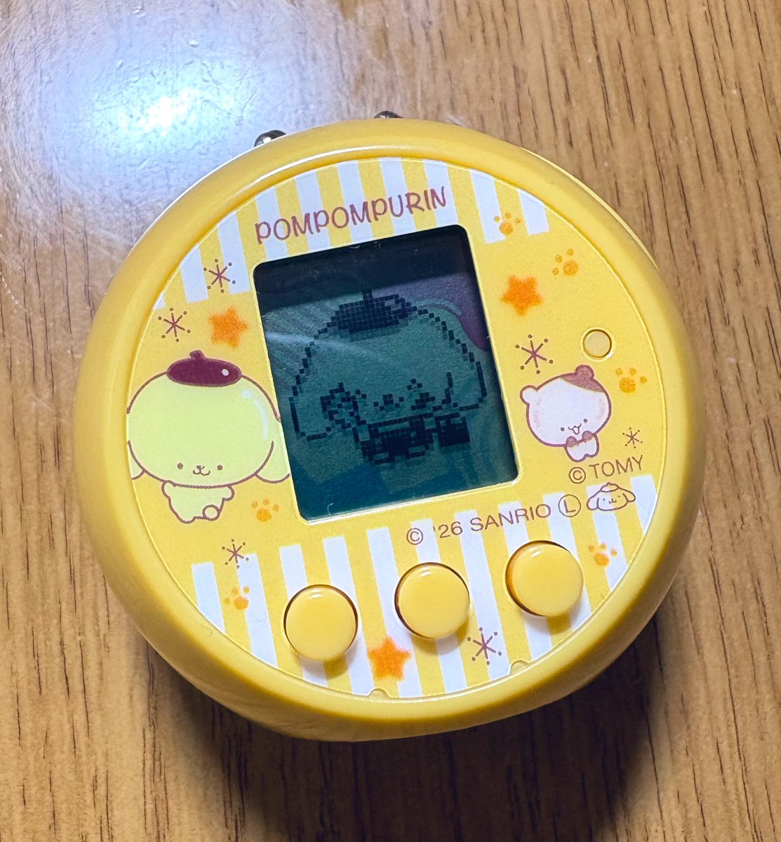 maria6m2's tweet photo. ぷにコミュやっと始めた(←遅い
たまごっちみたいに育てるっていうより遊ぶ？っていう感じかな、、、？
放っておくと溶けちゃうらしいけど🫠(ぷにぷにしたら元に戻るらしい)
家出や病気になるとかないからよかった笑
ぷにぷにさわるの新感覚で楽しい😊
#ポムポムプリン
#ぷにコミュ https://t.co/c4F1kV269R