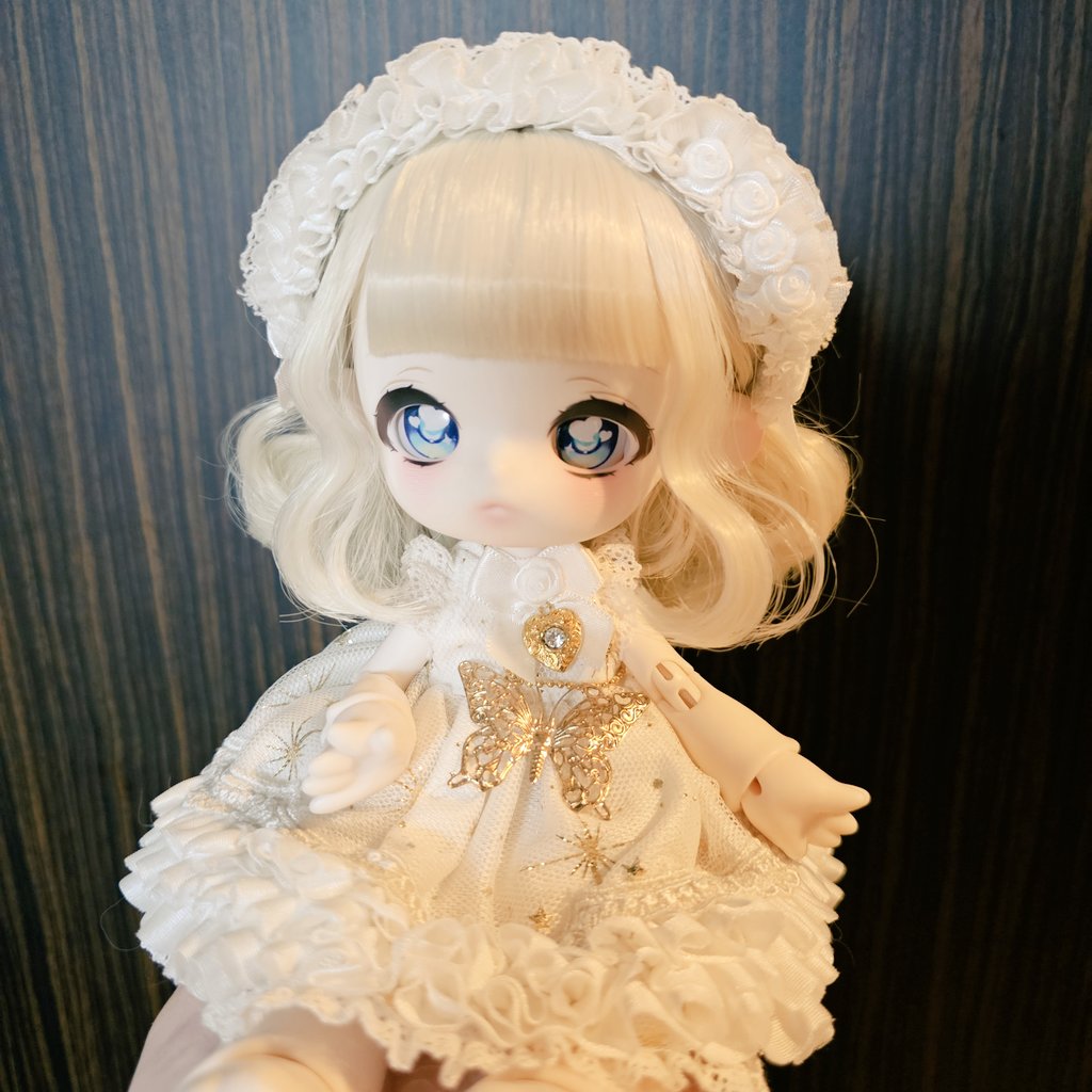 Daisuke_doll's tweet photo. デカティーユさんに
大きいDeliaさんのウィッグつけてみた✨
可愛いじゃんw
えっ？！
もう1個買おうかなー https://t.co/DEqqzSKZyH
