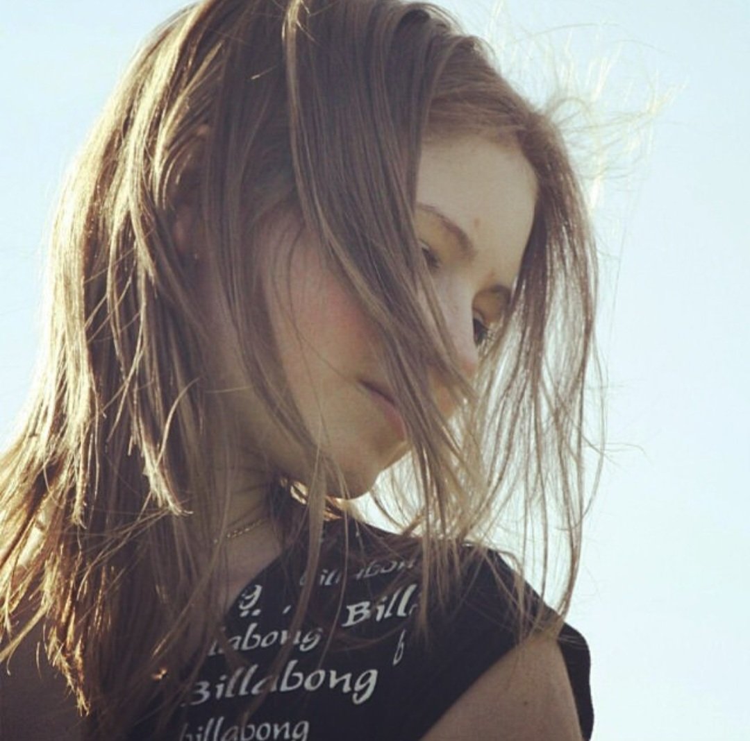 udont_get's tweet photo. some of my favorite yulia lipnitskaya pics https://t.co/sWwwdPOQio