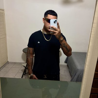 frankdelgado_'s tweet photo. #NuevaFotoDePerfil https://t.co/G6zTAHKN1s