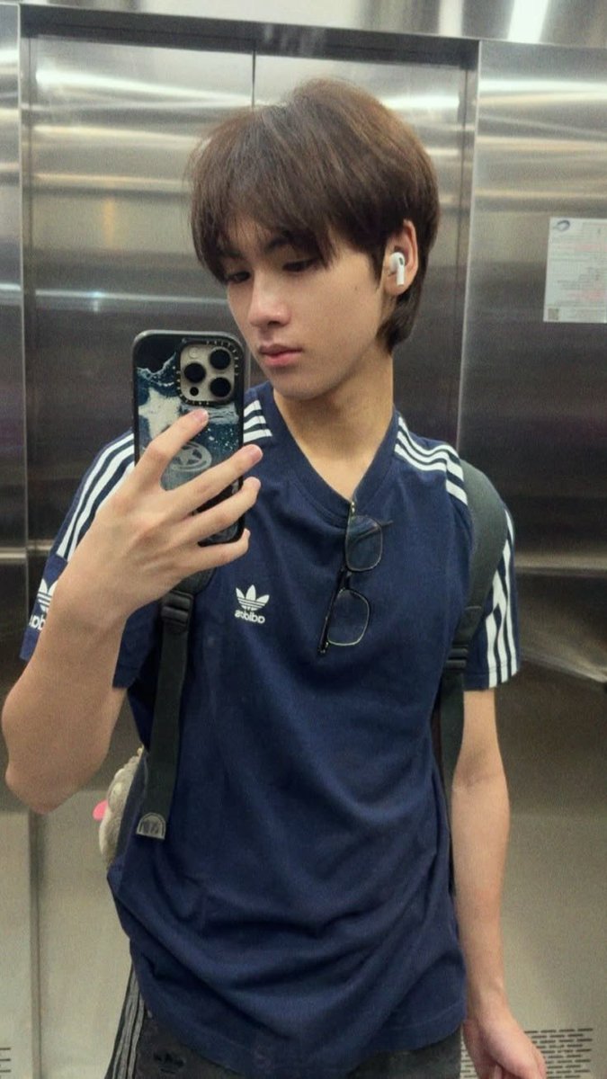 whsthr_ly's tweet photo. day 1 moot hunt!!

Hi, I'm ly 🪼

 - 16 y/o♡
 - bl and kpop♡
 - kpop ult: bnd, cortis, nctwish ♡
-bl ult: ryujinpatji, 2teepor ♡
- any stans r welcome ♡

#kpoptwt #moothunt #bltwt #moot #coer #onedoor #shottie #wishzen https://t.co/0F8n7OuHyk