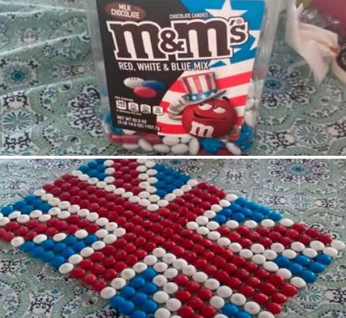 Monkey_342's tweet photo. Happy Treason day you Yanks, we love you https://t.co/G34TIbt1Hi