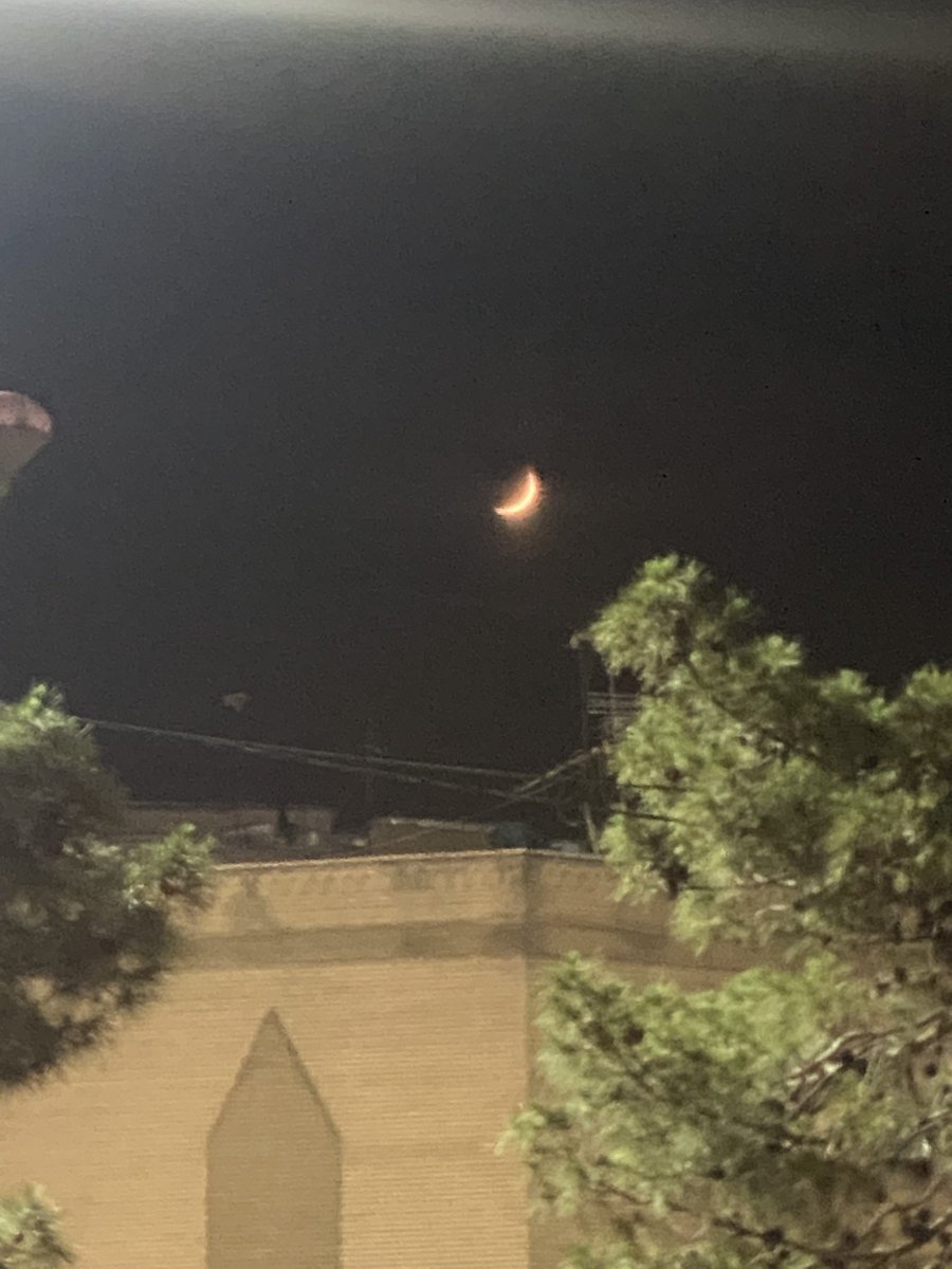 Ashbaa11's tweet photo. I LIKE THAT … 

-🌒
#moon 
#ماه 
#ستاره https://t.co/Jdp0znStAT