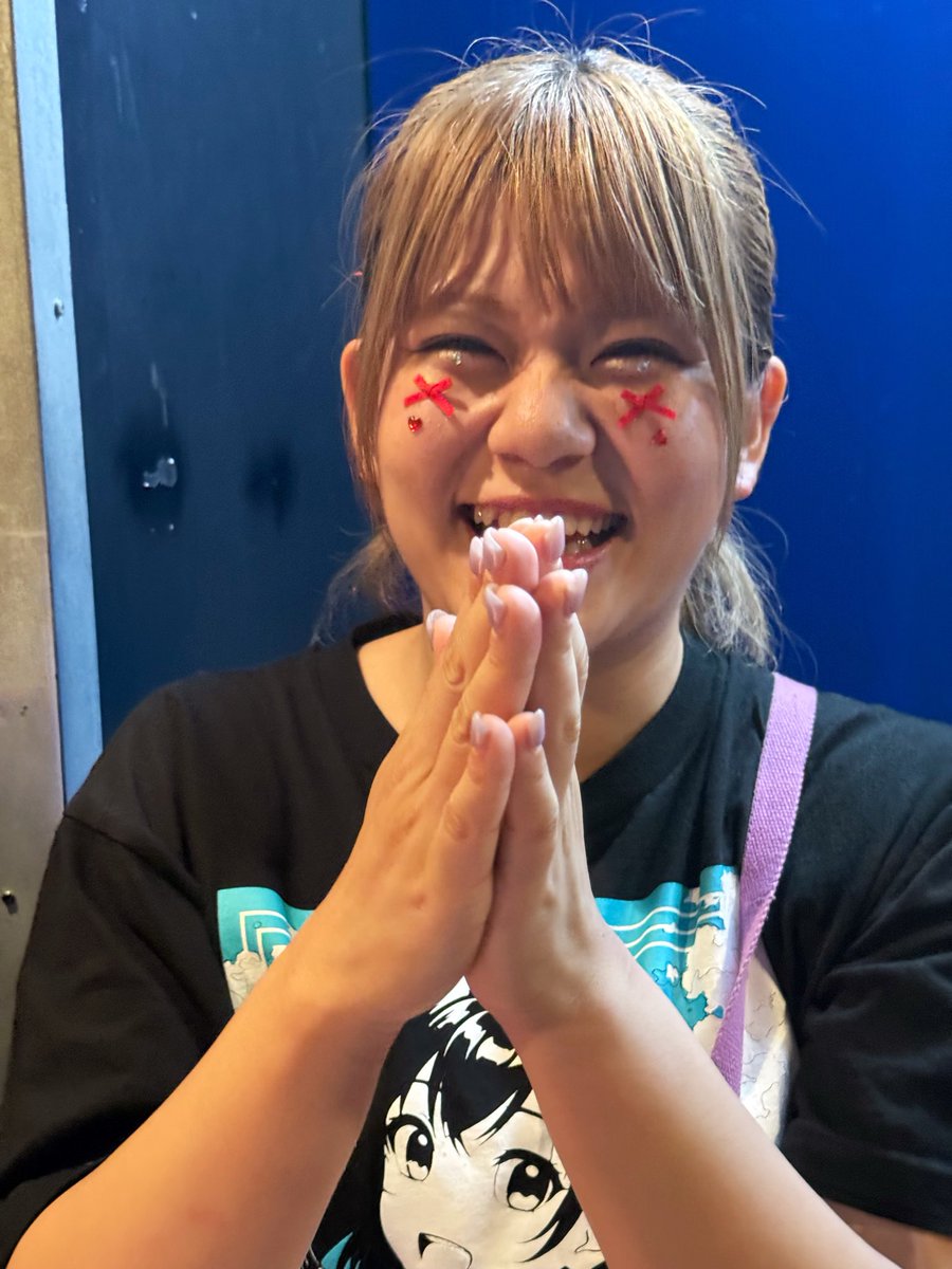 poncang's tweet photo. 7月3日 ＃wavepro 新宿Face大会
凄く熱い戦いを観せてもらいました。
大会前飲みで決めた『うらじゃ』コールも
楽しかった。
ガチャガチャでこの大当たり🎯
この日の参加選手のサイン入り
＃CTW26 Tシャツも当たったし
楽しい遠征となりました。
反省点は財布忘れだな
無事引き取り出来たけど https://t.co/wiZw7po8Db