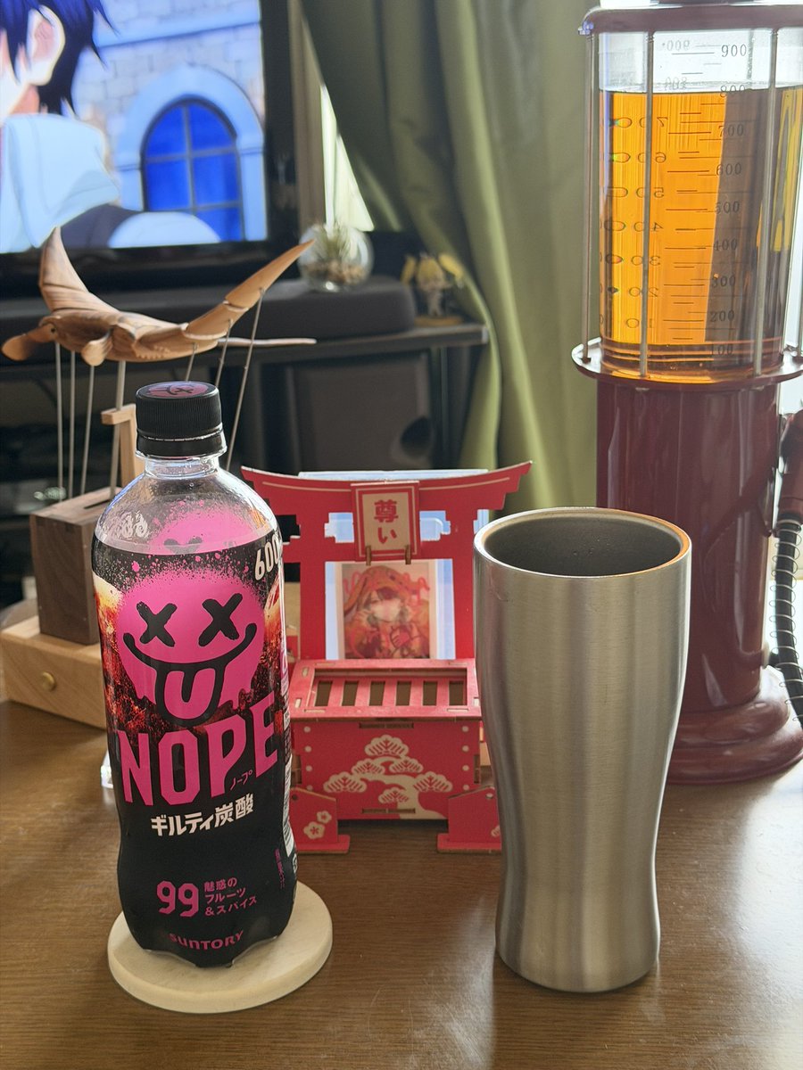 techithebocchi's tweet photo. 店のPOPで見てその手があったか！て試したけど、酔わないしウィスキーの匂いが完全消滅した🤦‍♂️
ハイボールには炭酸水が1番らしいです https://t.co/dbIh7uVc6Z