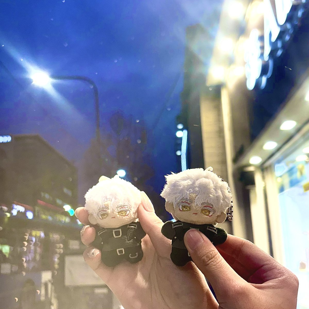 gaon070's tweet photo. #블랙배저_트친소
#블배_트친소

안녕하세요 저는 미소녀 아랑단 ♥ 
평생 블랙배저 하실 트친님들을 모시고 있습니다… ㅎ.ㅎ
트친소 표 읽고 흔적 남겨주시면 무멘팔 할게요!

추신. 마지막 장 스티커 가져가실 분들을 구합니다…
구라 안 치고 오억 장 보유중 https://t.co/Lbj2xFSEHA