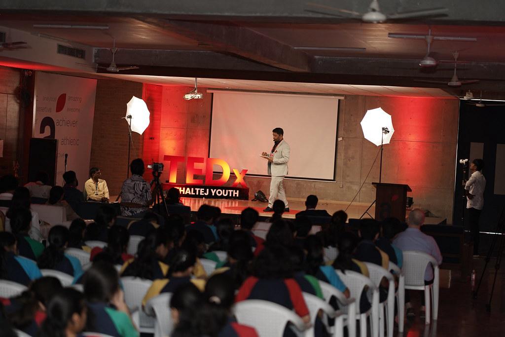 cyberoctet's tweet photo. Cybersecurity awareness starts with people. Proud to see Falgun Rathod deliver an inspiring TEDx Talk on The Human Side of Cybersecurity, highlighting digital security, cyber awareness, information security, and cyber resilience for a safer digital future.
#TEDx #CyberSecurity https://t.co/VLVKDc1YQp
