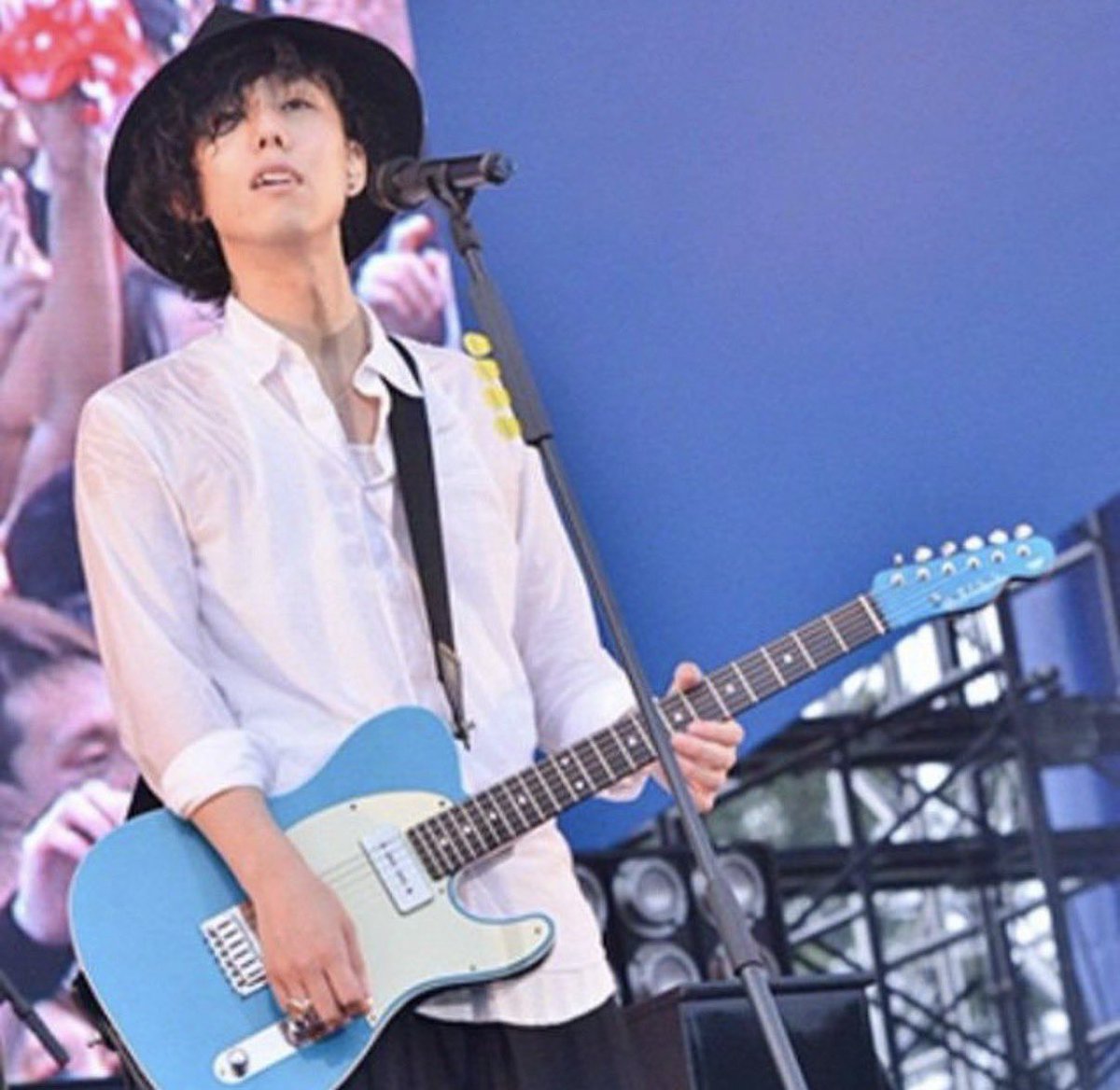 sakura50706108's tweet photo. 明日は洋次郎の誕生日🎂だ
４１歳だね！
#RADWIMPS #野田洋次郎 https://t.co/FtsHShwLvH