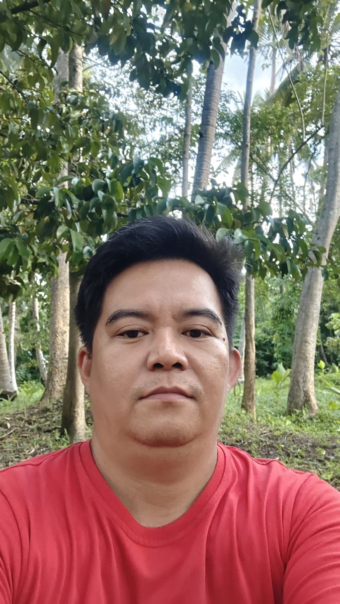 dennisborlas's tweet photo. Mangaon ta og pinya dahil tayo ay pinya-asa niya. https://t.co/pn2QHLMKxR