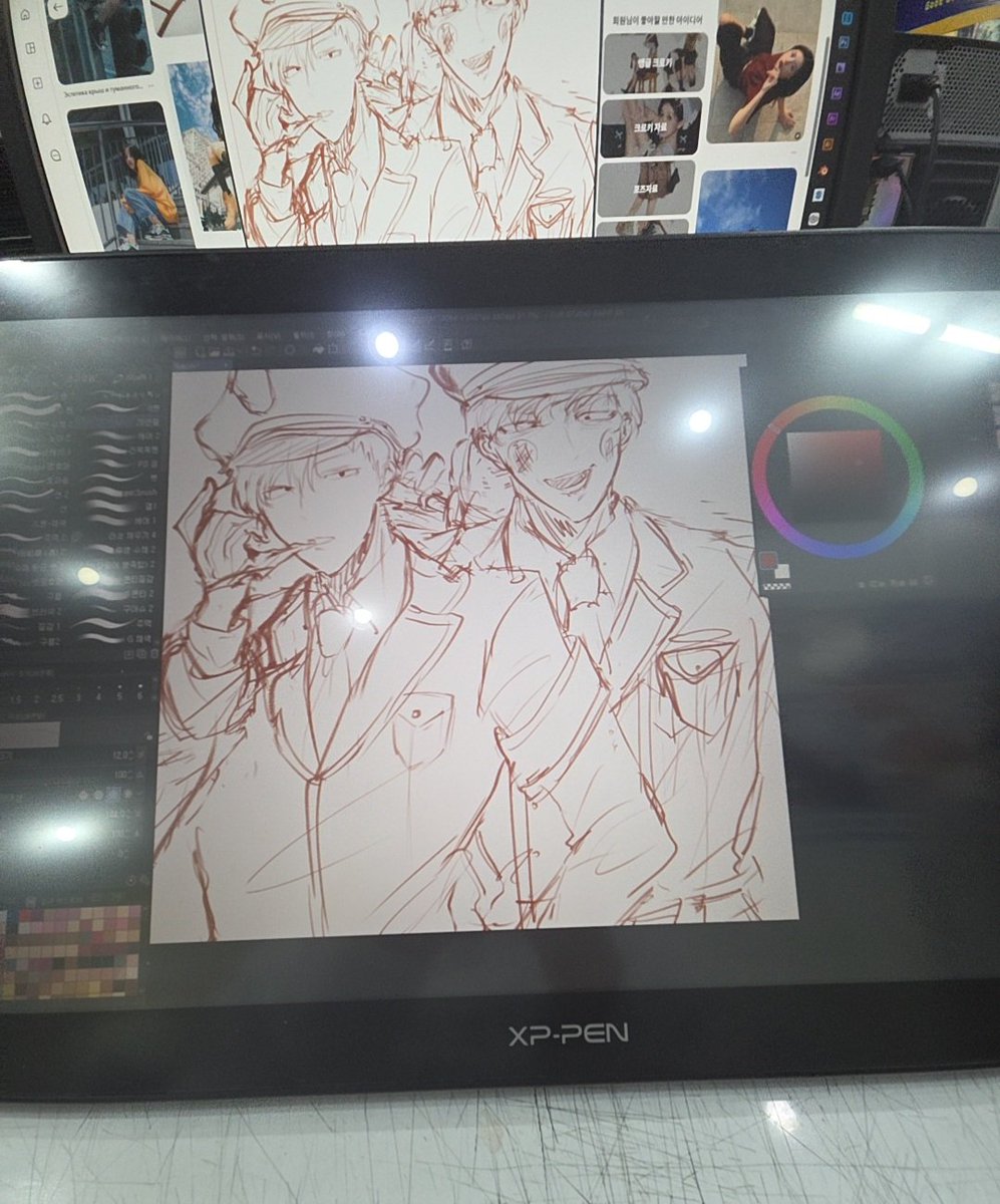 old_paper13's tweet photo. 각도 왜이래 https://t.co/ONttvvoM1R