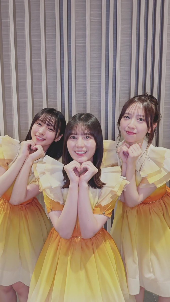HinataPR_0211's tweet photo. ☀️TikTokに動画が投稿されました！☀️

「#THEMUSICDAY 2026」に日向坂46が出演しました！🌴🥭🐕

金村美玖 🍣 / 小坂菜緒 🦕
大野愛実 🦀

🎥 https://t.co/qOpmdyNUcK

いいね❤️コメント💬シェア🔁で盛り上げましょう！

#日向坂46_キュン
#日向坂46_TikTok

#️⃣日向坂広報部 https://t.co/0QOqIqbwQH