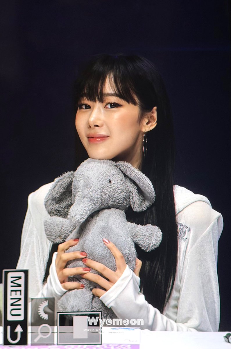 WyoMoon's tweet photo. 260704 MS 🫳🏻

#aespa #giselle #지젤 #ジゼル #에스파 https://t.co/k9Zx2pnBTk