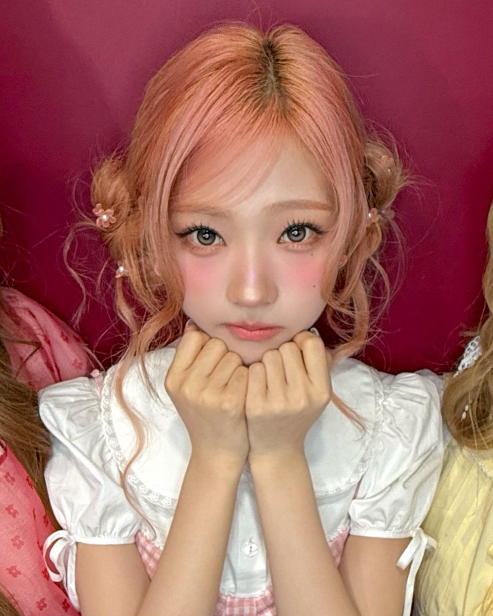 pallet_S2's tweet photo. 스텔라 복숭아 당도최고🍑🫰 https://t.co/q3N5e1XFRb