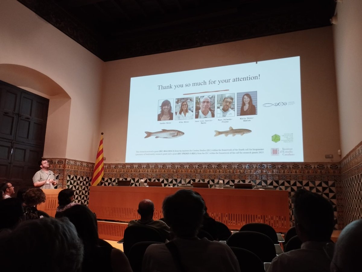 PalmadaMarc's tweet photo. Vaig una mica tard però fa uns dies vaig tenir la sort de presentar una mica de la recerca que es fa al LIG-UdG a les Jornades de Biologia Evolutiva. Gràcies per l'oportunitat i a l'equip de Girona! https://t.co/arHBGFr0V9