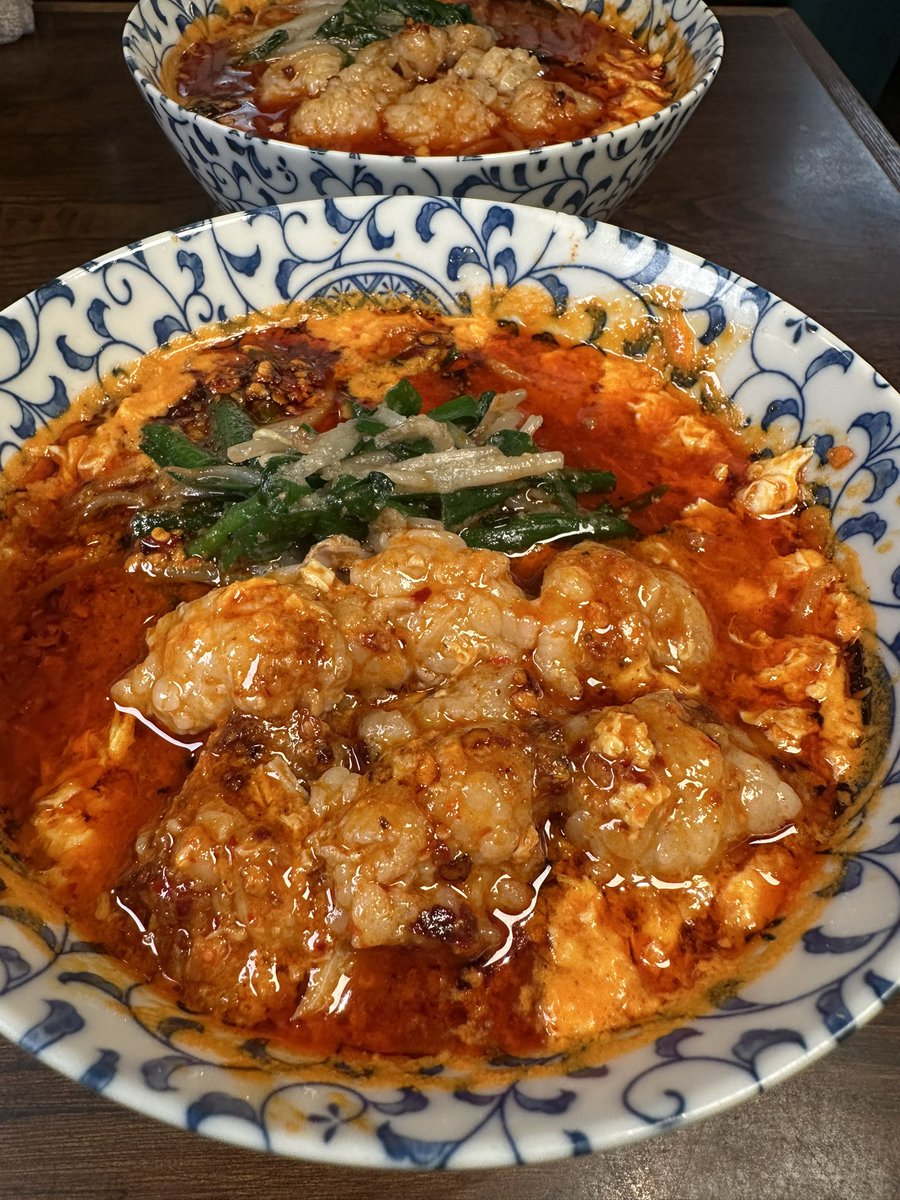 gourmetemperor's tweet photo. 肉刺しユッケとホルモンラーメンが
食べられる焼肉屋が愛知にあるの、
もちろん知ってるよね？ https://t.co/POuKzDQgnx