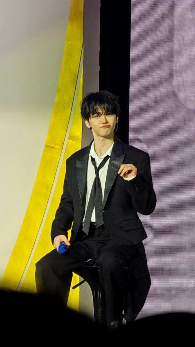nowtomymin's tweet photo. OI APALAH DD CEMET LUCU BGT https://t.co/uckW4mVXti