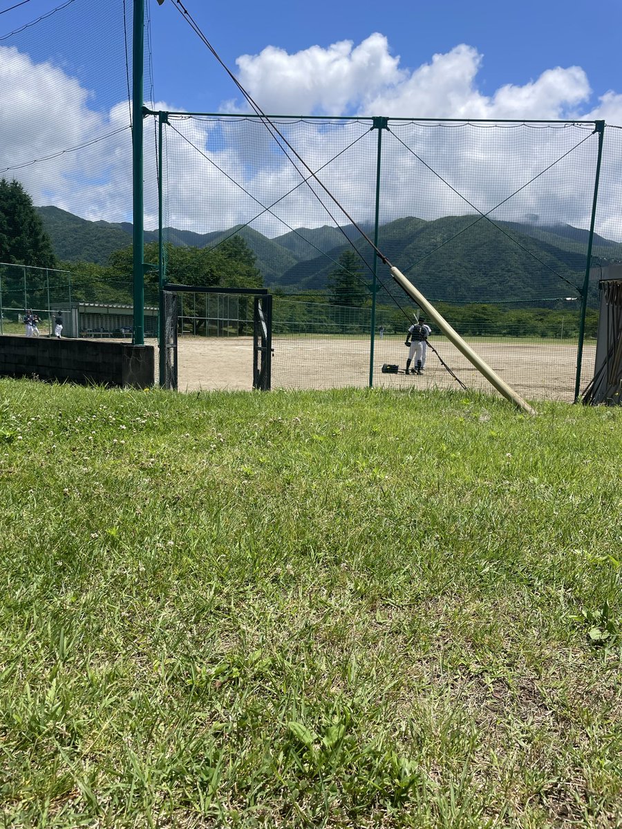 GP_pudding's tweet photo. 野球公式戦、2対3で惜敗…
ピッチャーぼく 7回完投負け
バッターぼく 4打数1安打1犠打
詰めが甘かったですー https://t.co/zRsyky3Bid