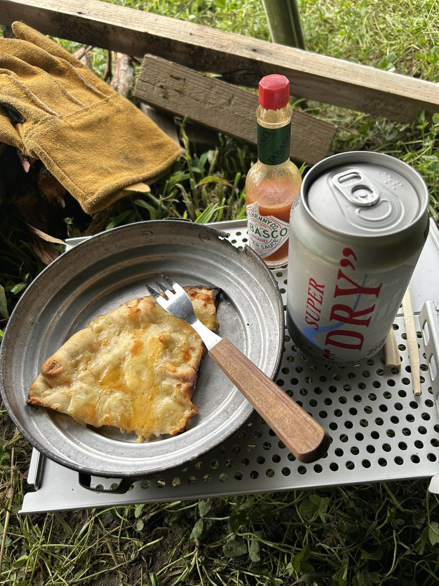a2igu's tweet photo. チーズピザ🧀🍕しか勝たん🔥🤤 https://t.co/M9P9yw8mBl