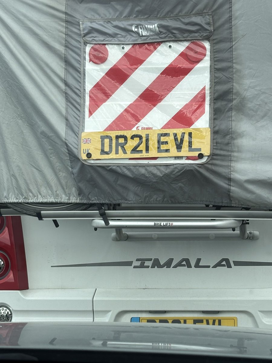 AMBell68's tweet photo. Not certain but I think Dr Evil has been to France on his jollies… and he’s coming to England next🫪 https://t.co/srO5O6Z401