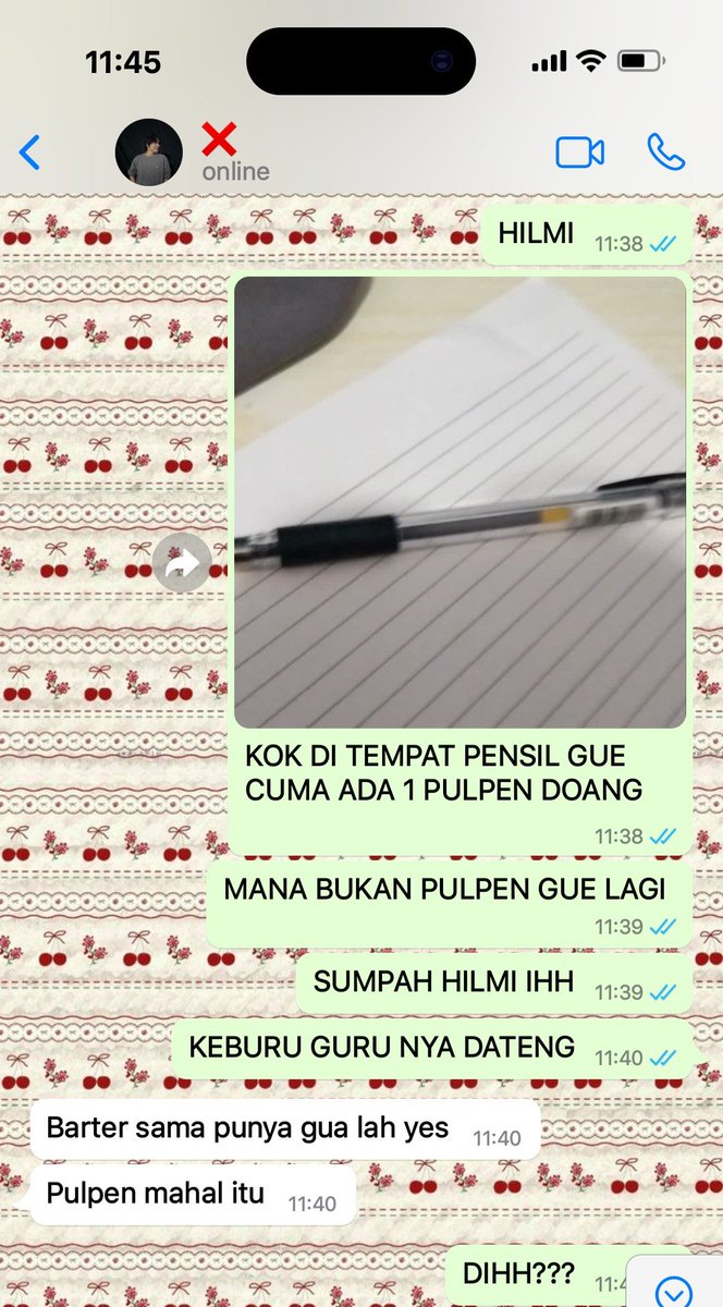 sunhaize's tweet photo. Another Kenakalan Hilmi pt. 2

—— hyuckren few tweets au https://t.co/UNaKoFs5U0