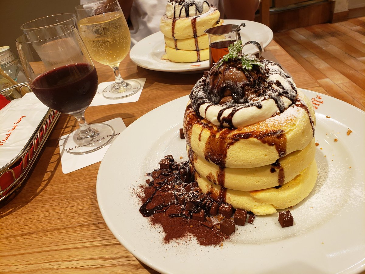 Suzu_531's tweet photo. ﾌｧｯｯﾌｧのパンケーキ🤩 https://t.co/QeflGSBgcp