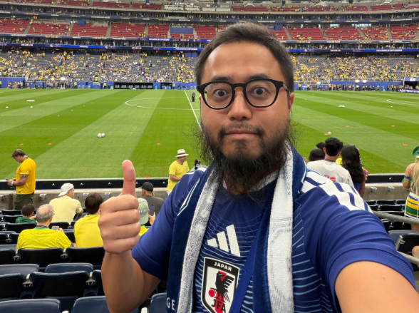 ytranking's tweet photo. YouTuberしげ旅、日本代表敗退でW杯チケット約905万円が払い戻し　驚きの声が続出

▼記事
https://t.co/I7serKjqpI

・W杯で計20枚（約990万円分）のチケットを事前購入
・日本代表の敗退にともないチケットが無効に、代金が払い戻しへ
・クレカ明細には「-9,050,908」の文字が
・「返金されなくて良いから決勝まで観たかった」と悔しさをにじませる