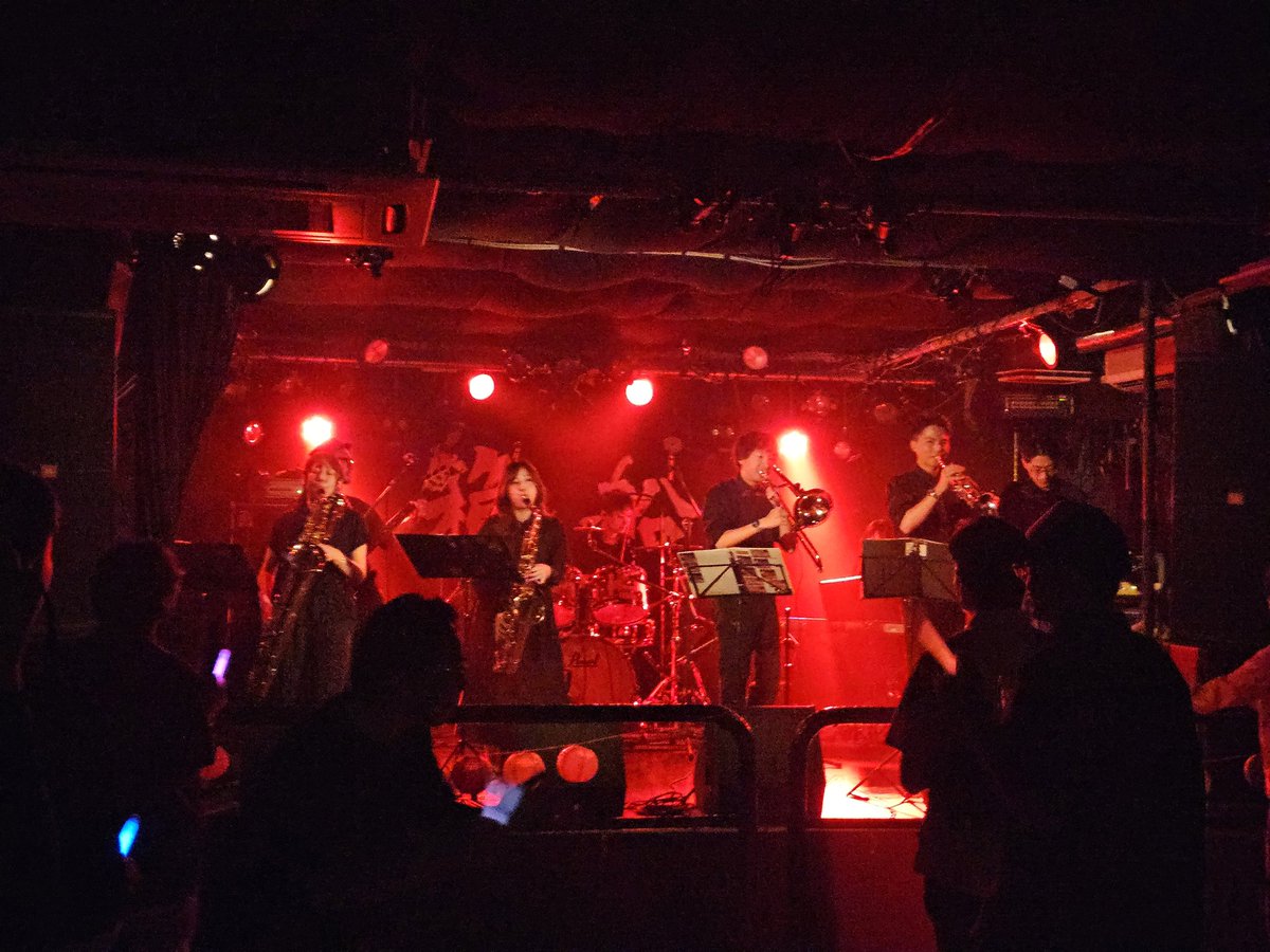 yyuki926's tweet photo. ボンボン。 https://t.co/ckrW7yB1ER