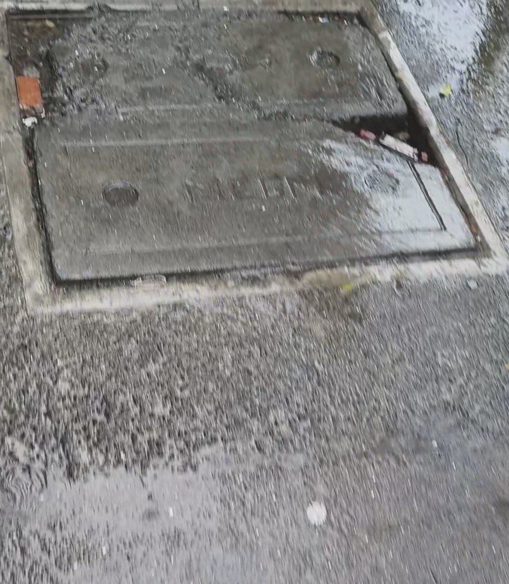save_our_mumbai's tweet photo. @MTPHereToHelp The road opposite Swami Vivekanand High School in Shivsrushti Kurla East is flooded &amp; two wheelers are riding in footpaths &amp; harrassing pedestrians. This has also damaged the drain covers further endangering them.
Also request @mybmcWardL to urgently replace them. https://t.co/wdYXMfR9Q4