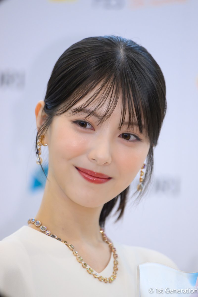 1st_Gene's tweet photo. 「第37回日本ジュエリーベストドレッサー賞」表彰式

#堂本光一 #浜辺美波 #前田敦子 #松本まりか #高岡早紀  #高市早苗 内閣総理大臣 
受賞者がジュエリーへの想いを語る

#日本ジュエリーベストドレッサー賞

https://t.co/DzyQNReiBc https://t.co/oDJ8tenw5L