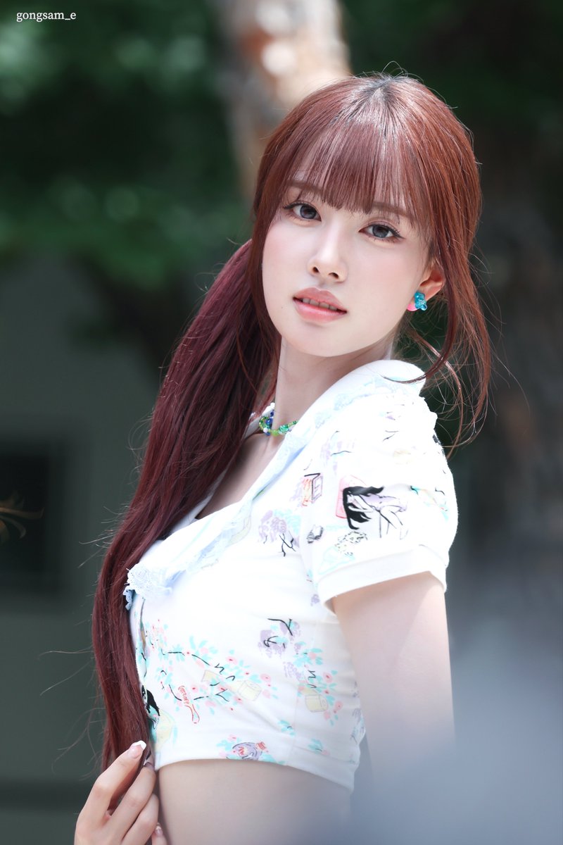 gongsam_e's tweet photo. 260627 미니 팬미팅

#STAYC #스테이씨 #Yoon #윤 https://t.co/MJCntgnFiT
