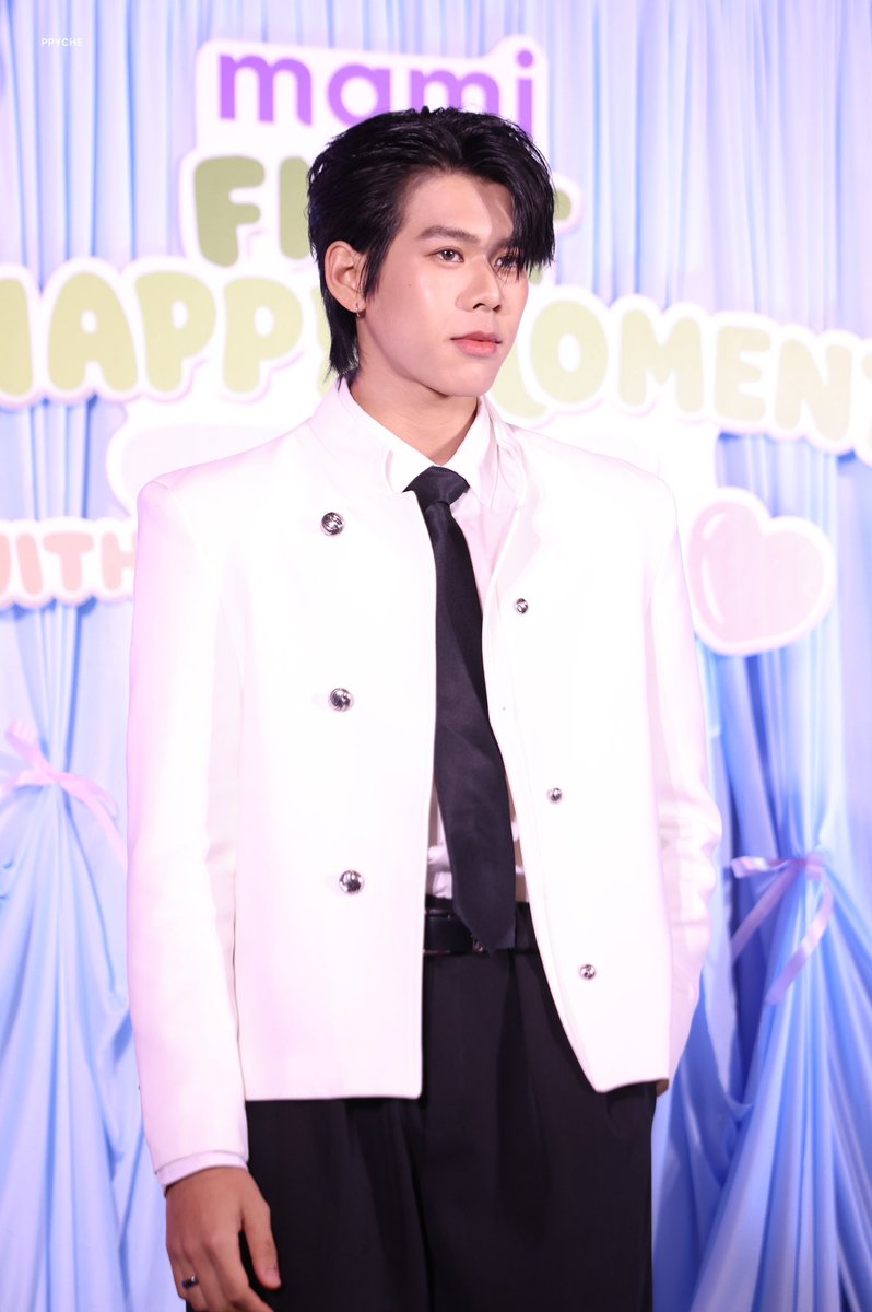 ppychee's tweet photo. สุดหล่ออออ

  ˚◞♡  ⃗  @TuiChayatorn ‧⁺  ⊹

#MamiFirstHappyMomentWithTui
#LYKN #TuiChayatorn https://t.co/Otz6v8NZio