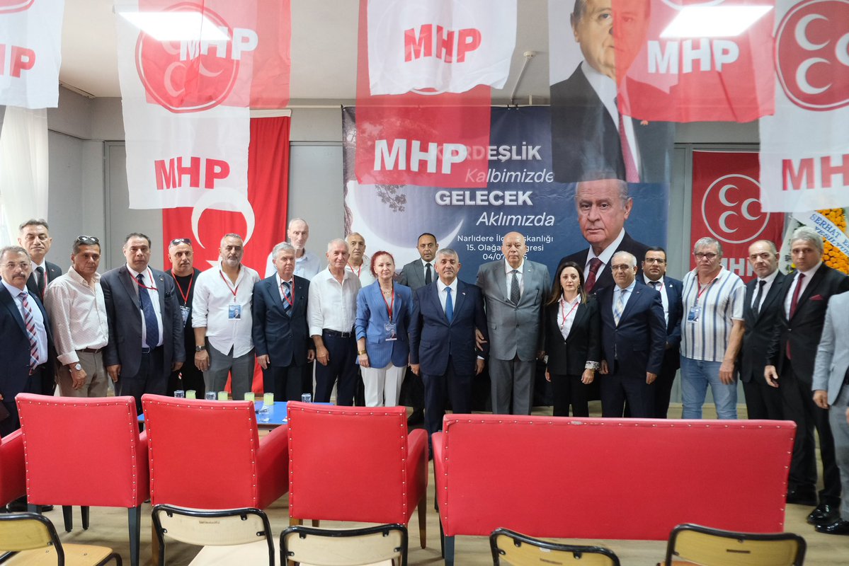 VeyselSahinMhp's tweet photo. Genel Başkanımız Sn. Devlet Bahçeli’nin talimatlarıyla başlatılan “Kardeşlik Kalbimizde, Gelecek Aklımızda” temalı 15. Olağan Narlıdere İlçe Kongremizi büyük bir coşkuyla gerçekleştirdik.

İlçe Başkan Adayımız Serdar Yılmazdemir ve Yönetim Kurulu’na şimdiden başarılar diliyorum. https://t.co/huP26ThoUs