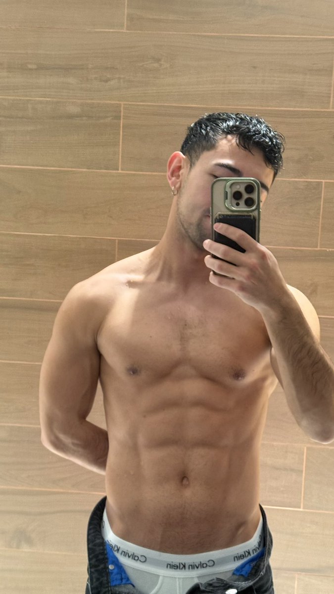 Henry tweet media