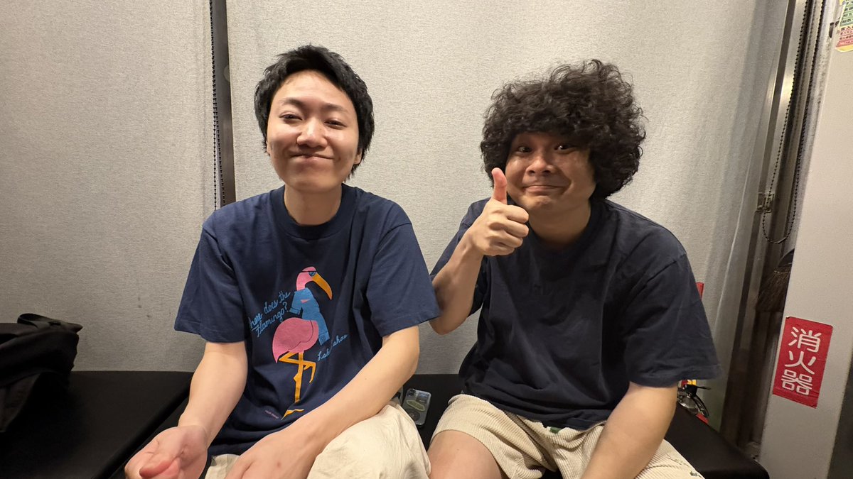 ark_liveworks's tweet photo. #コントル 
第18回目🦅🦅🦅

バローズ ちゅら氏が欲しかったスマホケースはクニヤス 北川氏の推しポーチと瓜二つ……まさにコントル🦅🦅

#アーク 

次回🦅
7/22(水)19:15予定🦅🦅
https://t.co/aEAas43p5i

🦅

インスタグラム🦅
https://t.co/EfdNBKrBp1 https://t.co/GBL9x65jdB