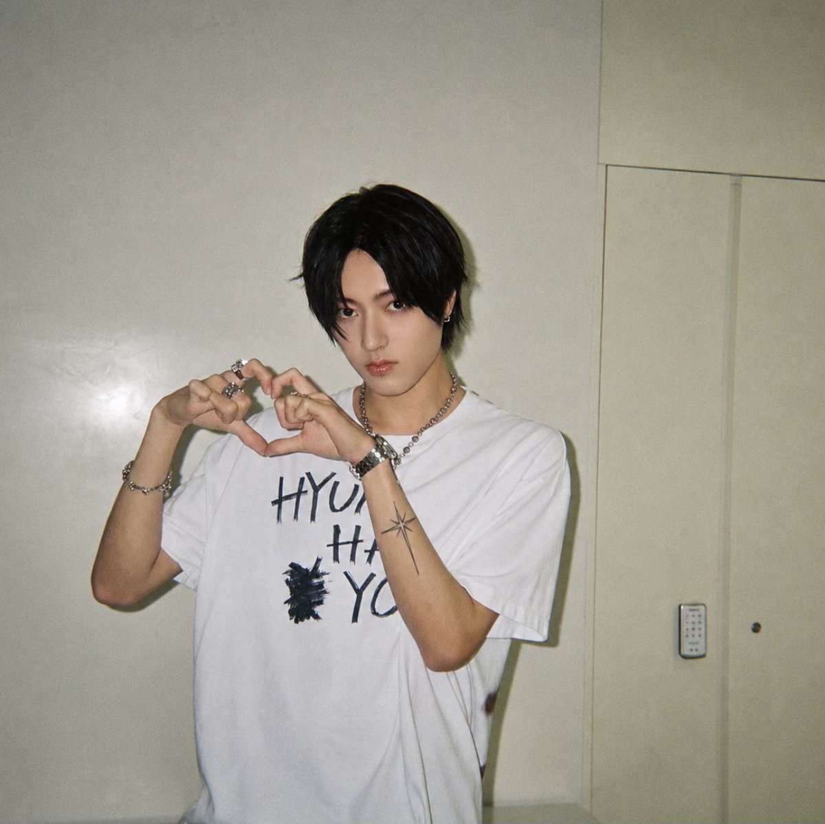 dabbbak's tweet photo. #watanabeharuto https://t.co/mbRjB35eFs