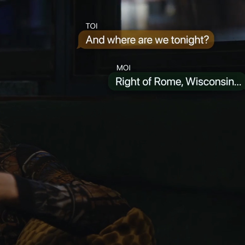 EvansBeard's tweet photo. Nobody’s saying that none of the texts are with Gabriella, some certainly seem to be, but I don’t know, this has been bugging me since episode one. It’s an inside joke. It’s just… odd. https://t.co/nXUhFjvgVt