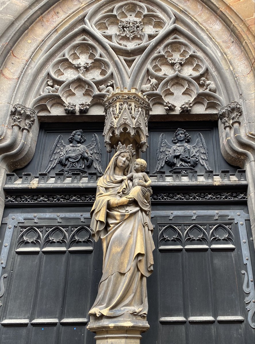 RosairedeFrance's tweet photo. Porte du Ciel, priez pour nous
Eglise des dominicains, Colmar (68) via Marie-France https://t.co/QO16cQUuYt