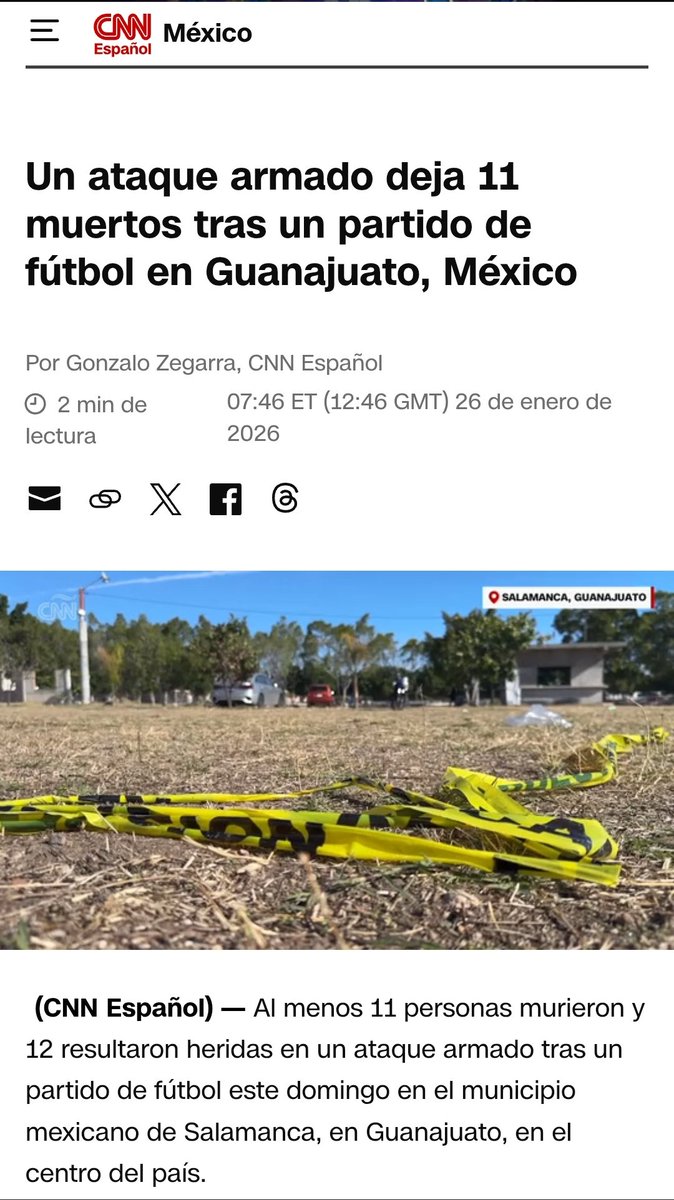 AlHatesFanboys's tweet photo. @ZenTraderMx @FEFecuador su celebración.... Lo mismo, como pretender enseñar a perder?
3. Ni siquiera le pueden enseñar a sus periodistas a ser imparciales. Ajá, increíbles maestros, ustedes.
4. Sería una cosa increíble creer lo de las amenazas a jugadores porque, seamos justos, eso nunca pasa, verdad? https://t.co/H9n3b1VFEn
