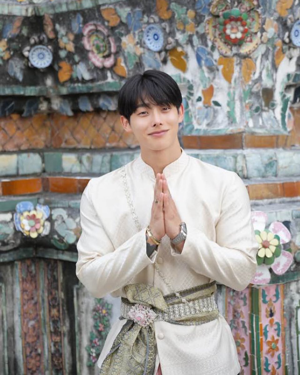 bxckbeat's tweet photo. Pap ke kamu.          Ke mama kamu. https://t.co/M7xMVEZHhf