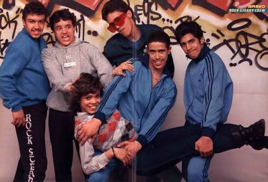 Maucarvalho's tweet photo. ROCK STEADY CREW – grupo de break e hip hop daquela cena emergente. Faziam performances inclusive no Danceteria, que abrigou muita gente expoente da cultura dos guetos. https://t.co/bVbCwXVJFc