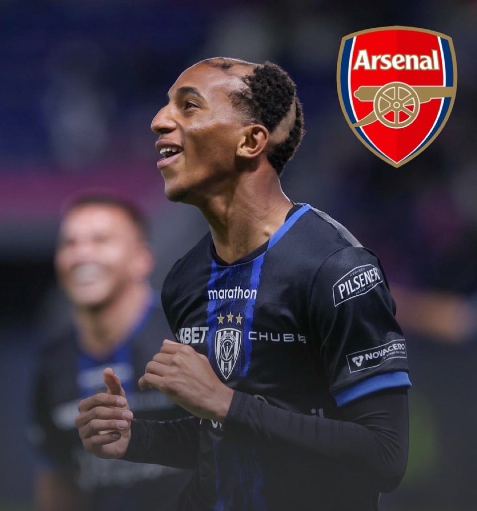 dlanor_jay's tweet photo. 🚨 Arsenal-bound Edwin Quintero just scored on his professional debut for Independiente del Valle!

But we need to talk about the haircut.

In South America, there's a famous debut tradition: your teammates get a free pass to shave your head however they want.

Safe to say they did our boy absolutely dirty here. 💀

Welcome to professional football, Edwin! 👏🏽