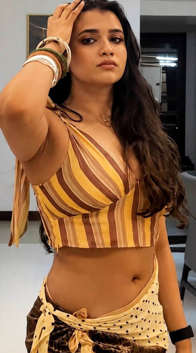 Dr_Sam_Reddy's tweet photo. Hotter than Heroines 🥵 https://t.co/8ddjTbrkdR
