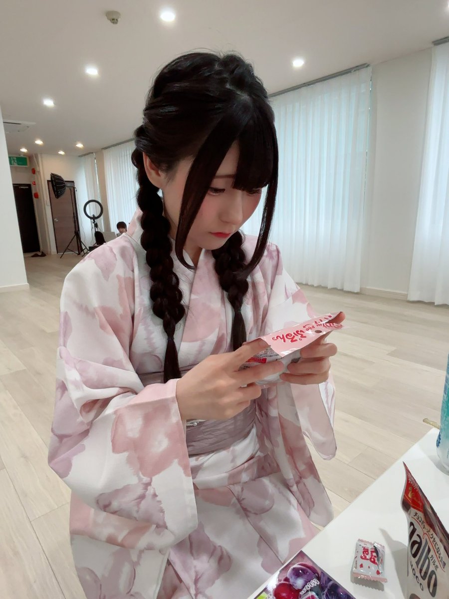 Runa0816_'s tweet photo. 真面目なりゅぐちゃん…色んな成分何が入ってるんだろう…wこれを見ててちょっとおもろかったwそんな成分気になってるんかよwりゅぐちゃんw
#城宮りゅぐ https://t.co/2p8dTdZ9l9