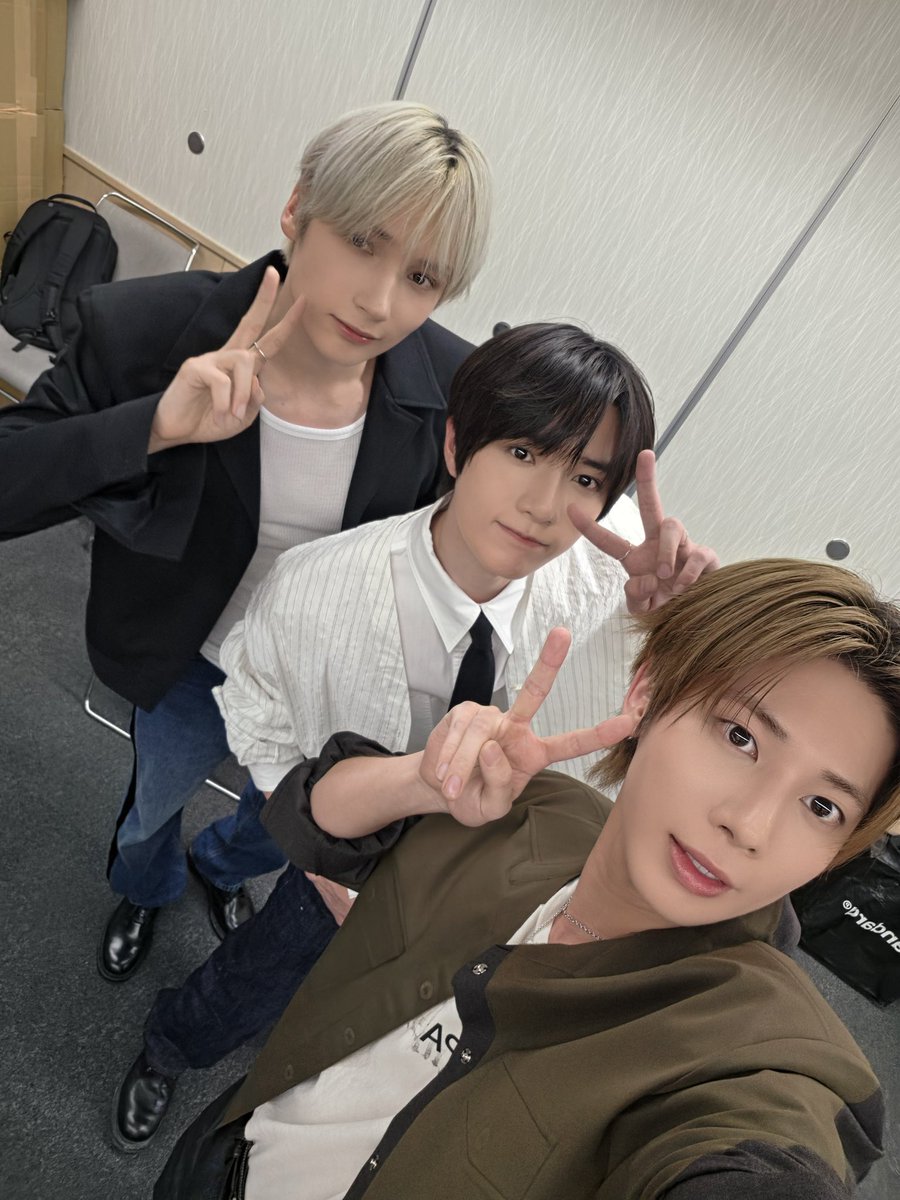 txt_sarangdan2's tweet photo. 🍋 https://t.co/GhIJfs05tA
