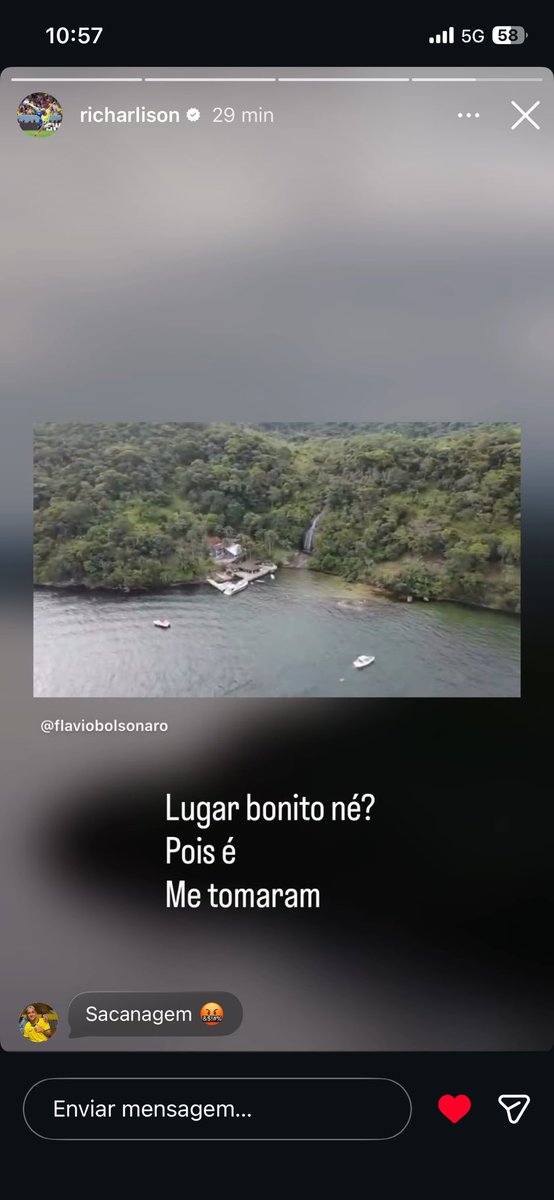 camst0rm's tweet photo. kkkkk os bolsonaro roubaram o pai do bebe https://t.co/H3faRlS4eD