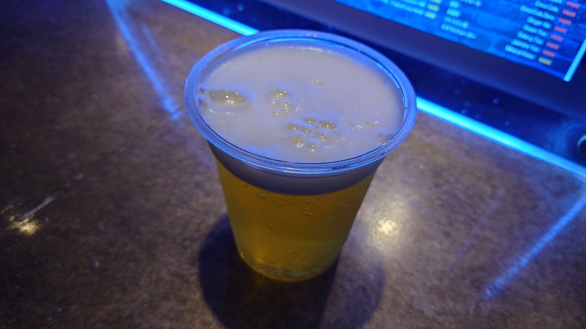 mitsuto_'s tweet photo. 今日もSYZYGYSがエグいライブしてた🤘🍺✨ https://t.co/uy11bfZHt5